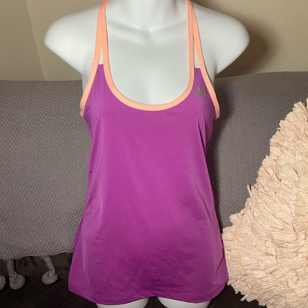 Women’s ADIDAS techfit tank size SMALL NWOT